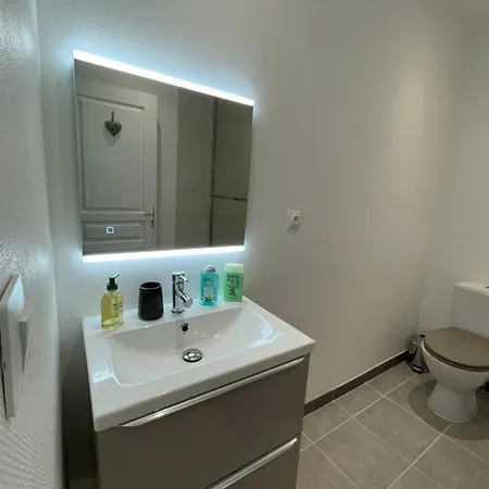 - Le Victorieux - Centre-ville- Classe 3 Etoiles Apartment